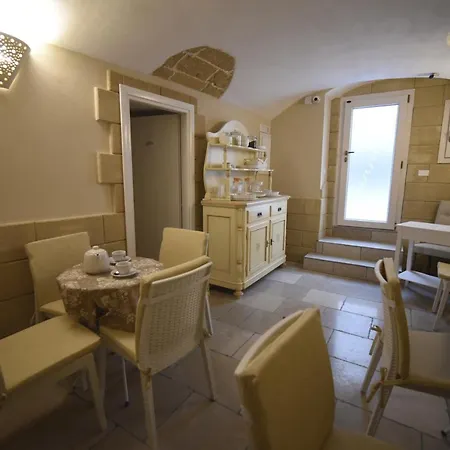 Corte Cantalupi Bed & Breakfast Gallipoli