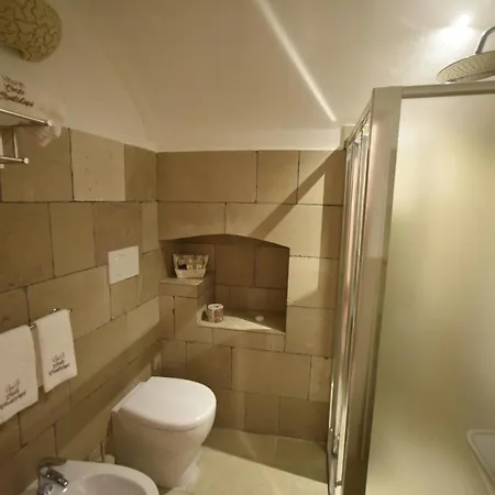 Corte Cantalupi Bed & Breakfast