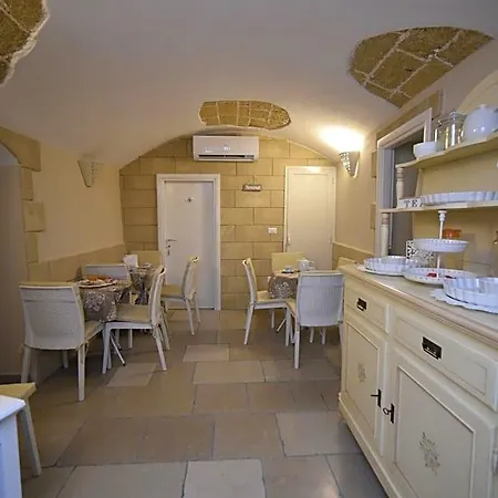 Oda ve Kahvaltı Corte Cantalupi Gallipoli
